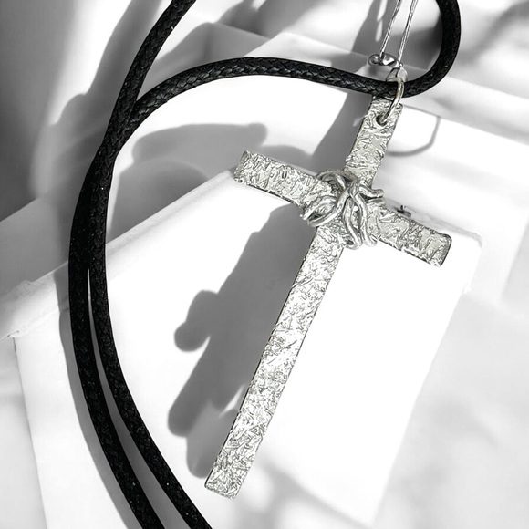 5 For $25💫Alternative Silver Aluminum Cross Pendant Necklace - Picture 4 of 5